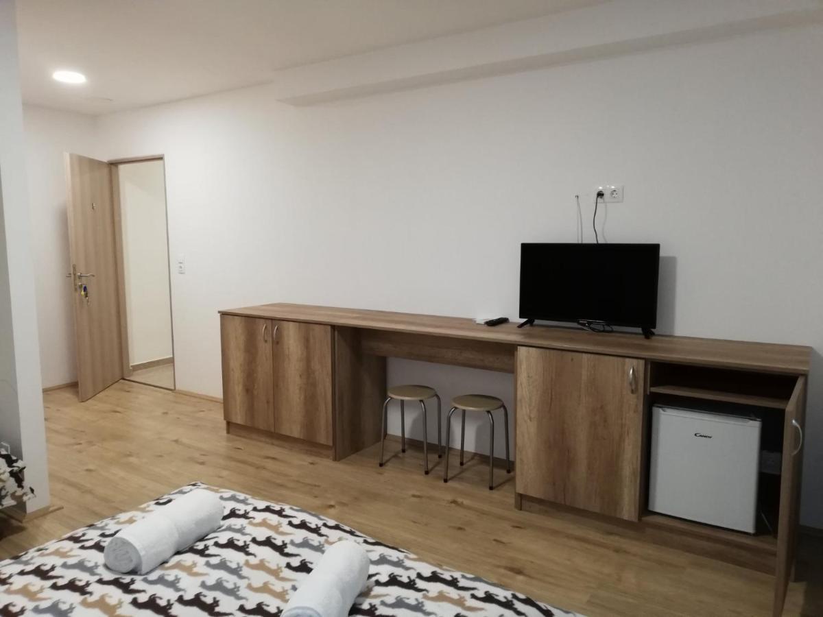 Mura Regnum Panzio Bed & Breakfast Tormafolde Ngoại thất bức ảnh