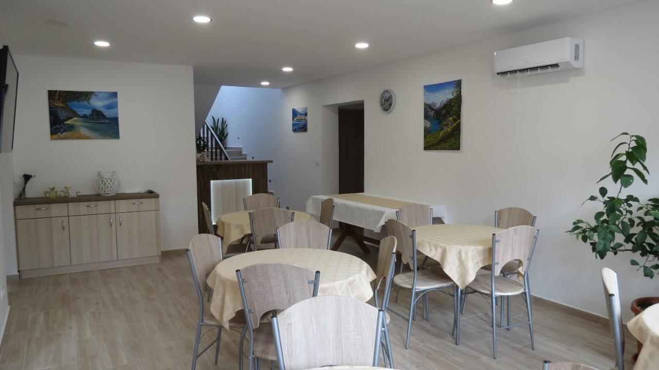 Mura Regnum Panzio Bed & Breakfast Tormafolde Ngoại thất bức ảnh