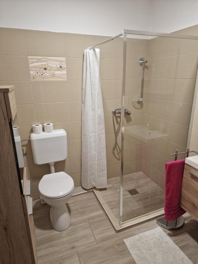 Mura Regnum Panzio Bed & Breakfast Tormafolde Ngoại thất bức ảnh